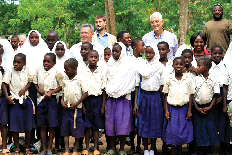 09g-Tanzania-children-posed 